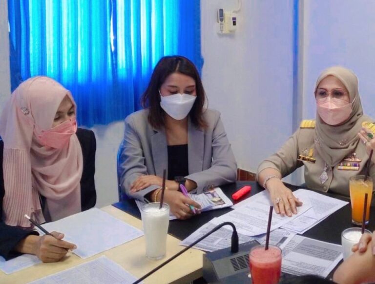 ร่วมประชุมคณะทำงานพัฒนายุทธศาสตร์การป้องกันและแก้ไขปัญหาการตั้งครรภ์ในวัยรุ่นจังหวัดปัตตานี ครั้งที่ 2/ 2565