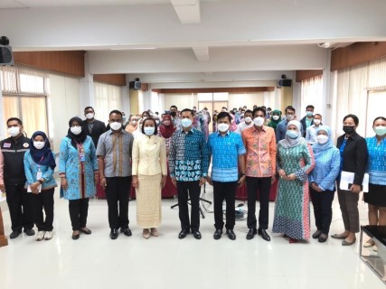 กลุ่มพัฒนาการศึกษาร่วมประชุมชี้แจงและเป็นวิทยากรพิเศษบรรยาย ตามโครงการฝึกทักษะด้านอาชีพแก่นักเรียนที่ไม่ได้เรียนต่อหลังจบการศึกษาภาคบังคับ ประจำปีงบประมาณ 2566